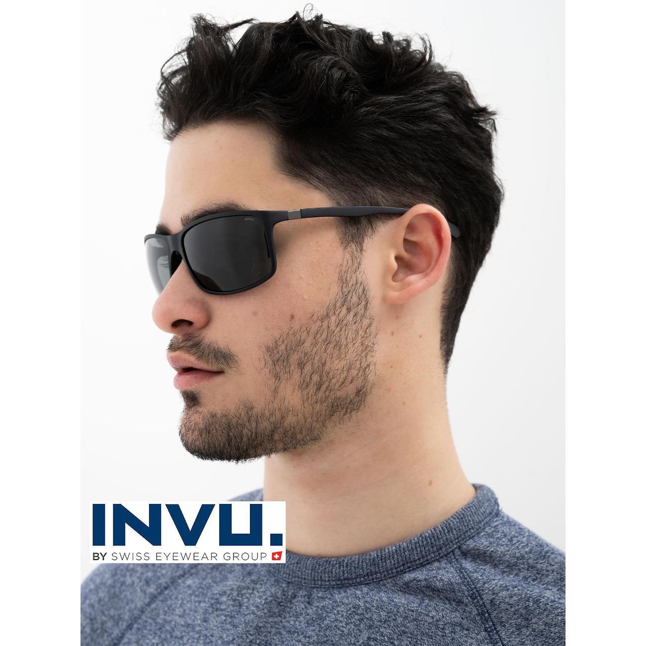 Солнцезащитные очки INVU черные легкие A2913A