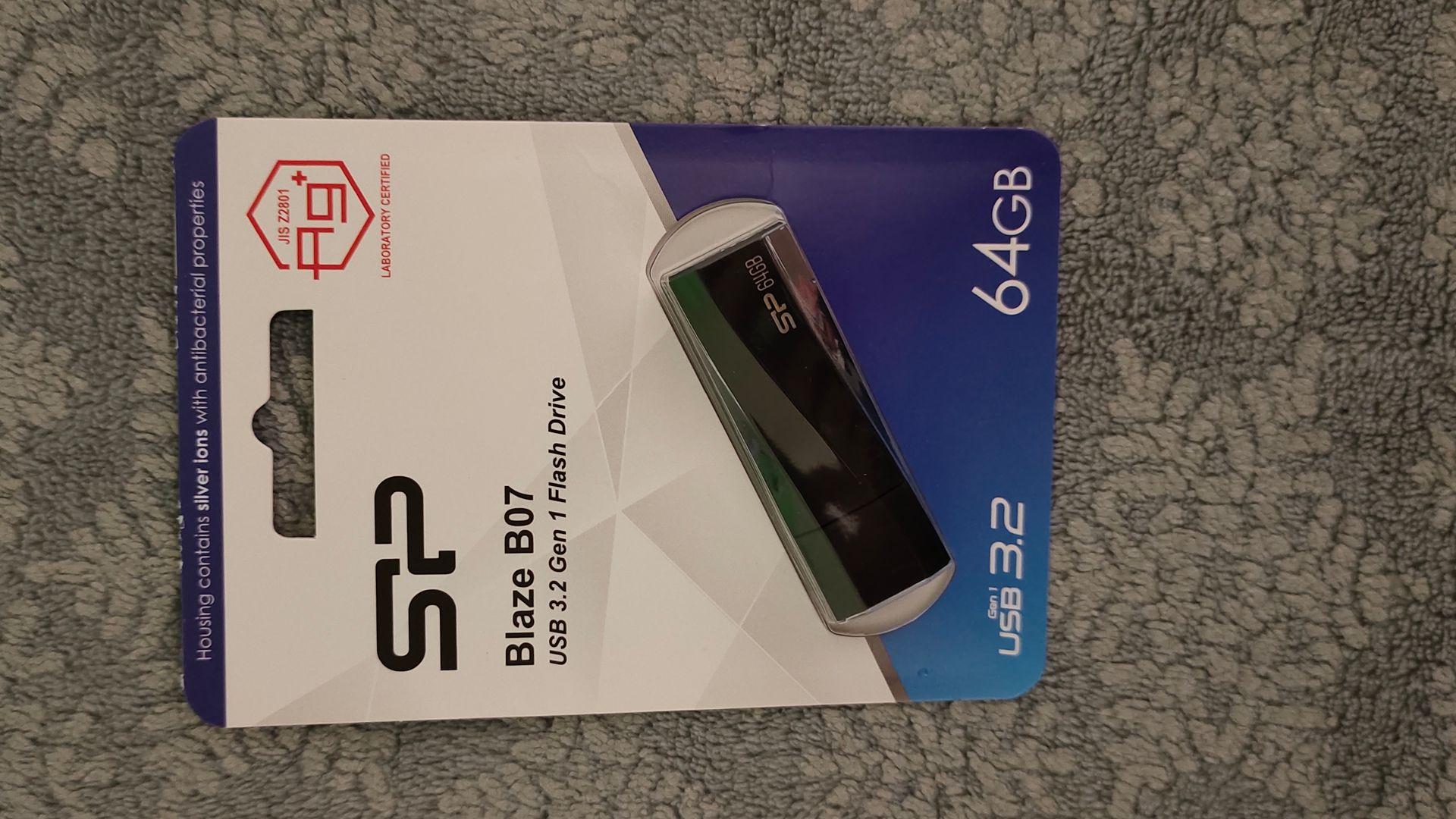 Флеш-диск Silicon Power Blaze B07 64Gb USB3.2 Black - отзывы покупателей,  владельцев в интернет магазине М.Видео - Москва - Москва