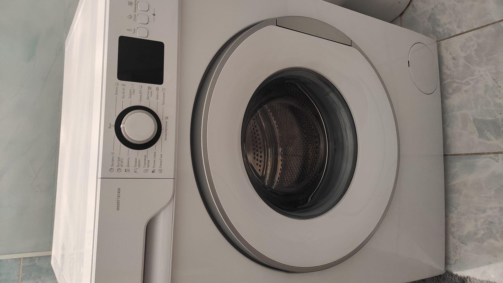 11 причин, почему стиральная машина прыгает при отжиме и что с этим делать