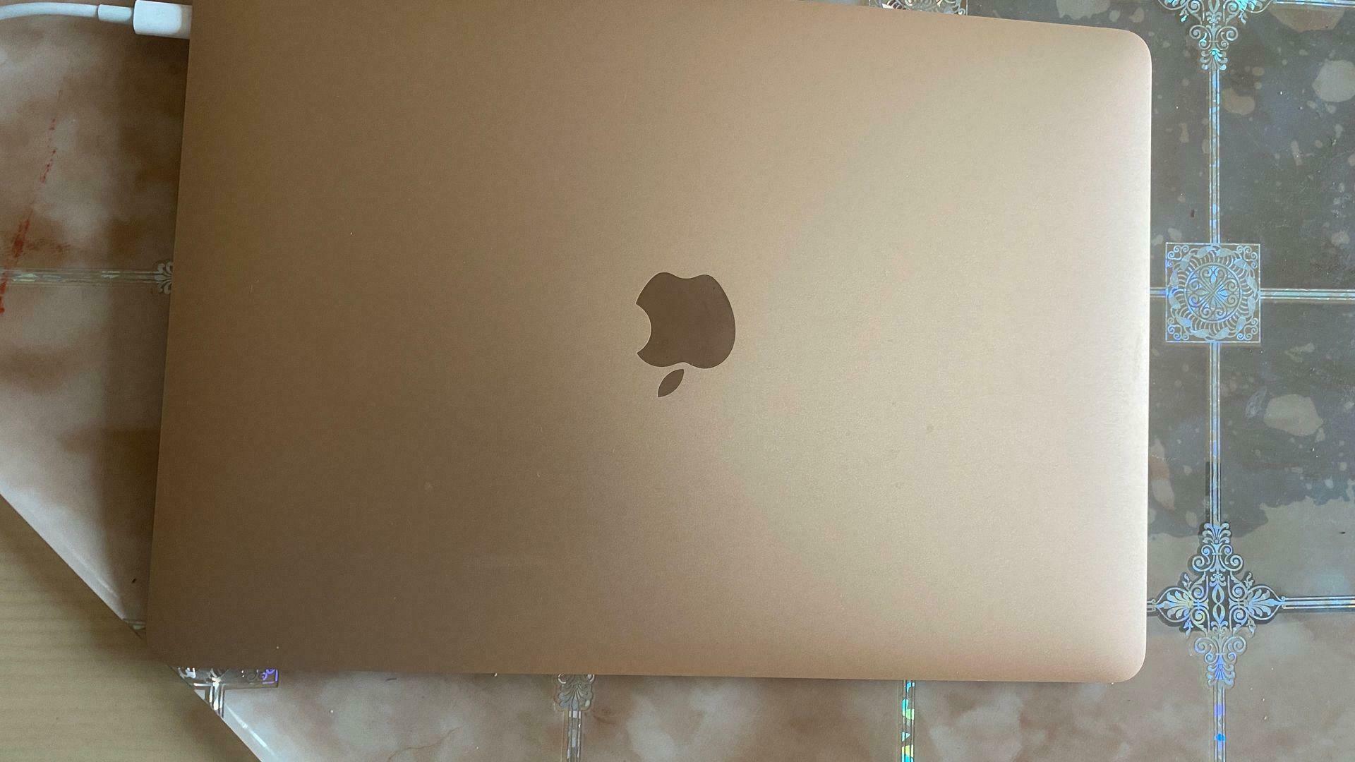 Купить Ноутбук Apple MacBook Air 13 M1 8/256GB Gold (MGND3) по