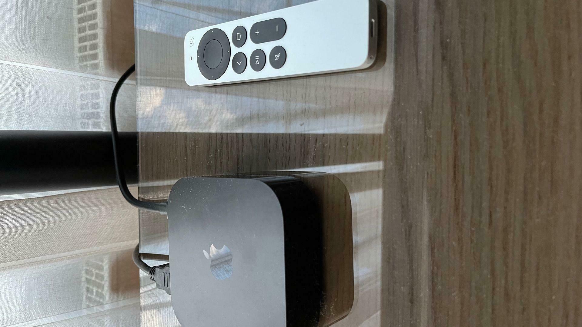 Купить Телевизионная приставка Apple TV 4K 64GB (3rd gen) (MN873
