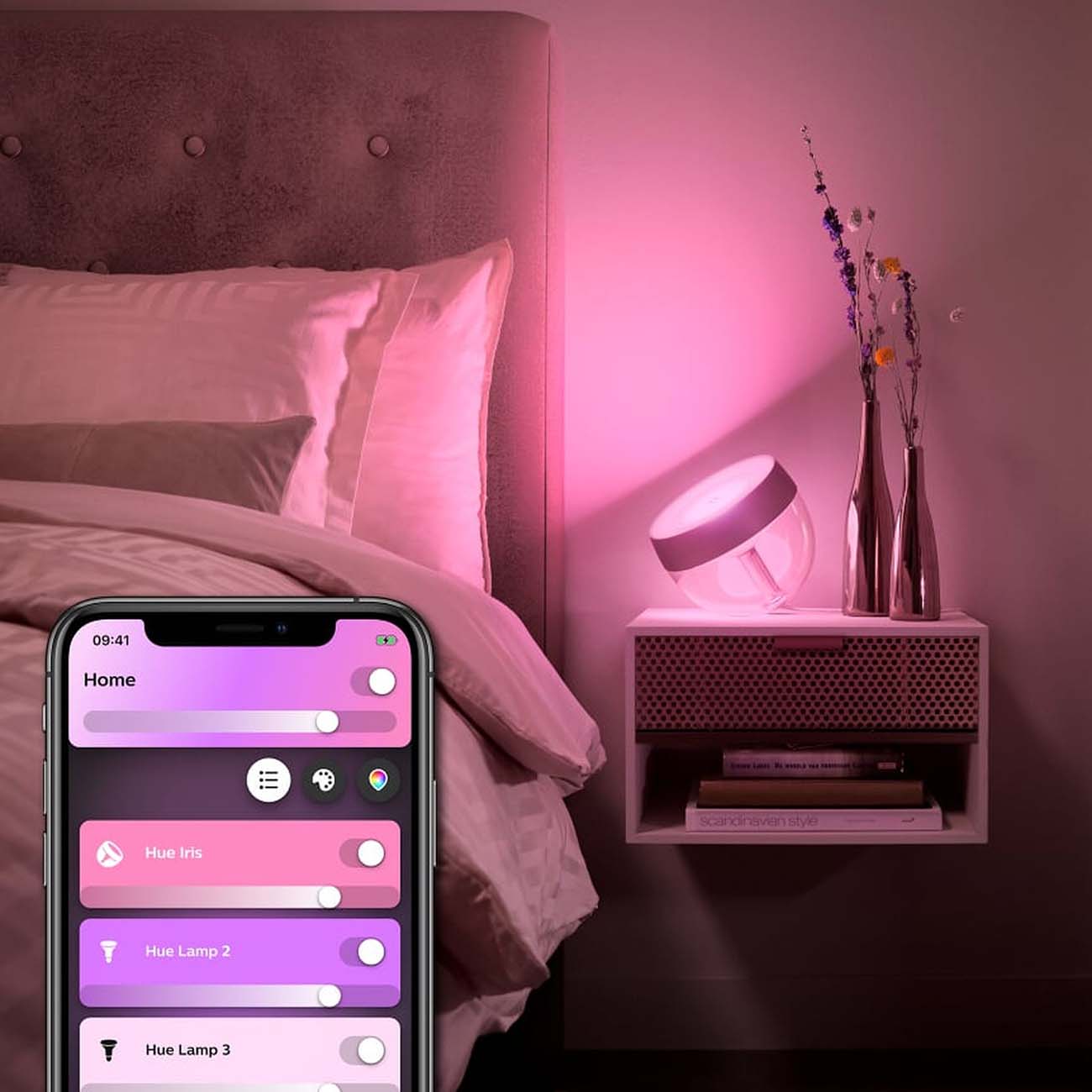 Умный светильник Philips Hue Iris Rose (929002376301)