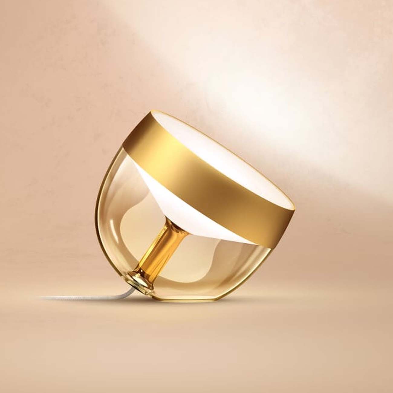 Умный светильник Philips Hue Iris Gold (929002376401)