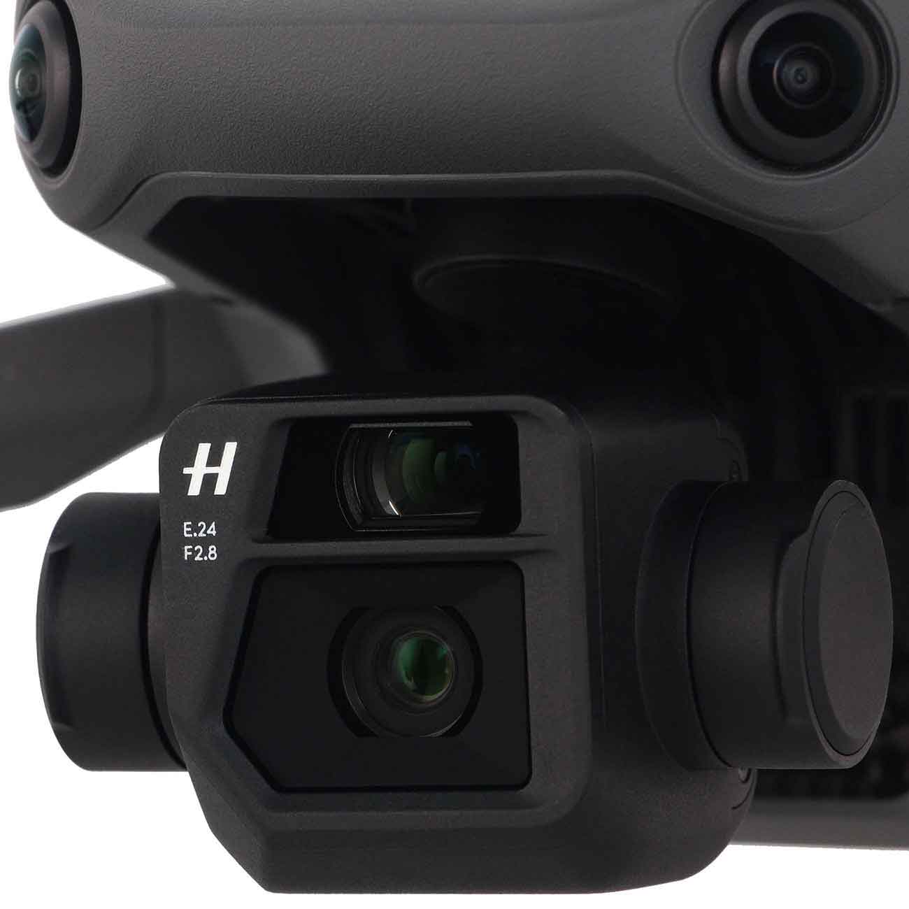 Квадрокоптер DJI Mavic 3 Cine Premium Combo