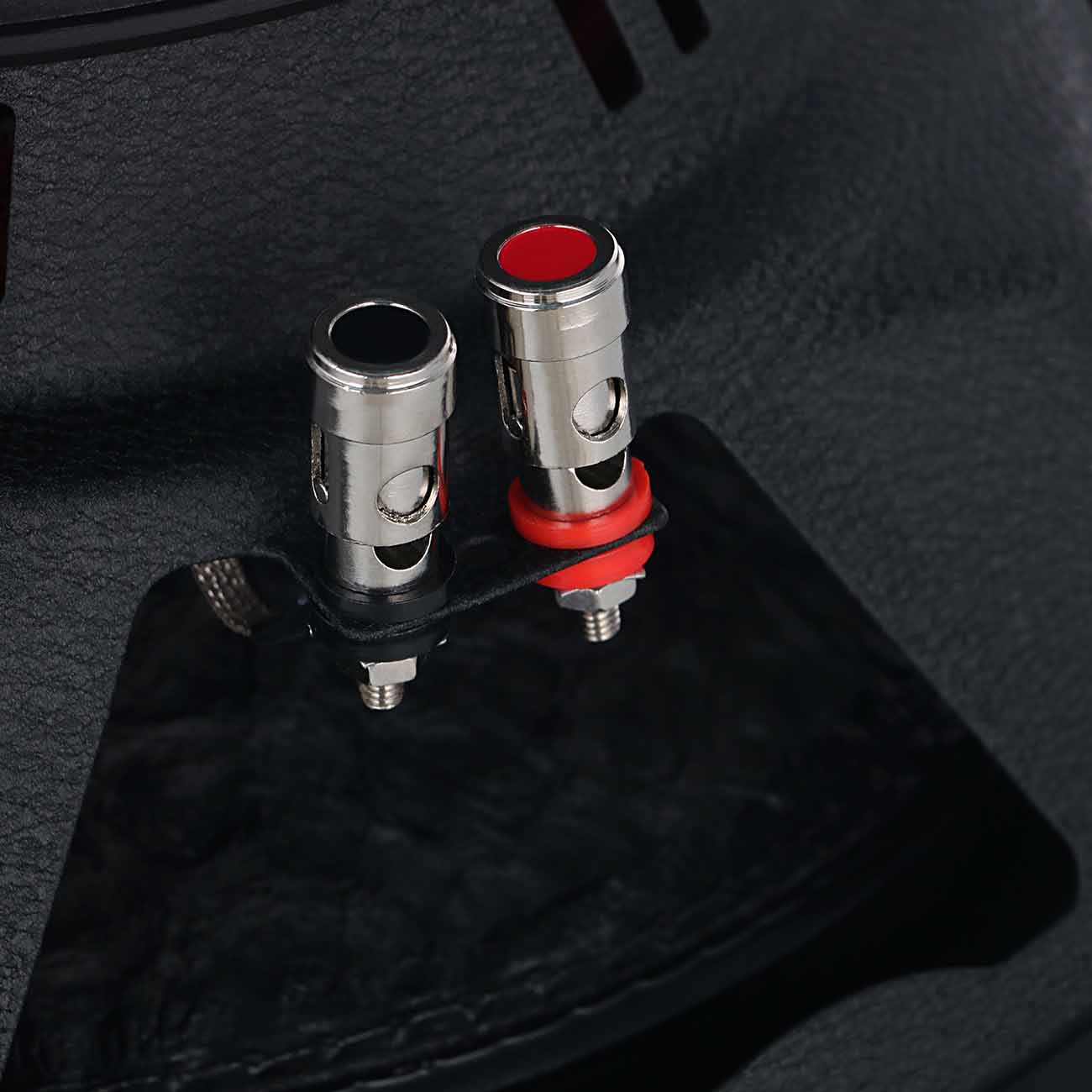 Автомобильный сабвуфер корпусной Урал MOLOT SUBWOOFER 12