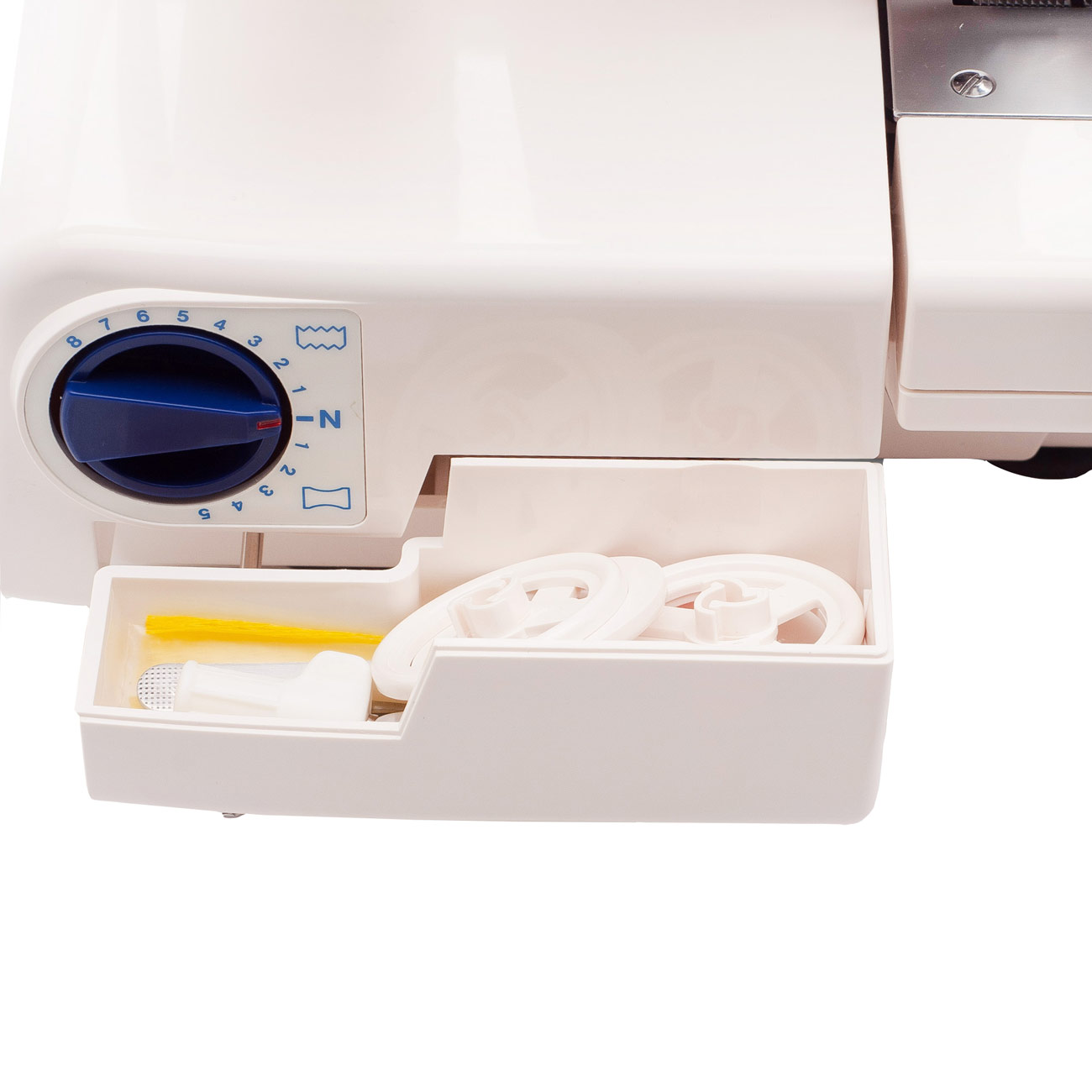 Оверлок Merrylock 10