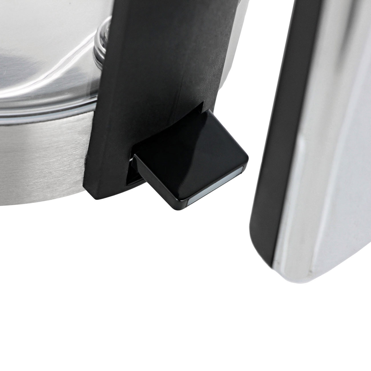 Электрочайник WMF LONO 0413150711 серебристый