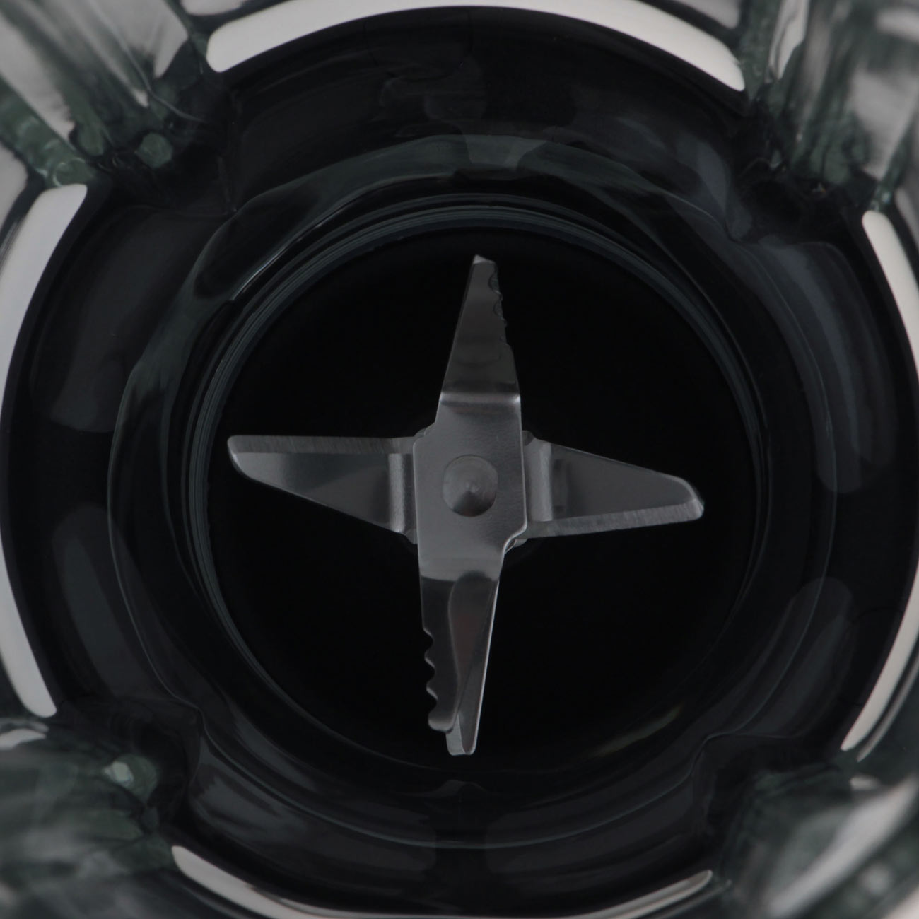 Блендер стационарный Unit UBI-404