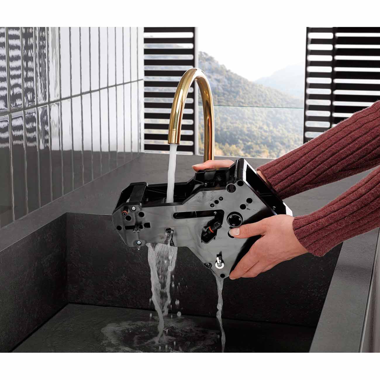 Кофемашина автоматическая Miele CM5500 ROPF розовое золото