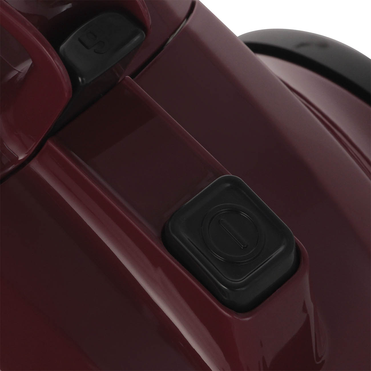 Пылесос с контейнером для пыли Marta MT-1361 Vinous гранат