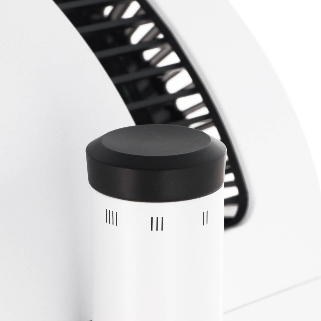 Вентилятор напольный Boneco Air shower F230