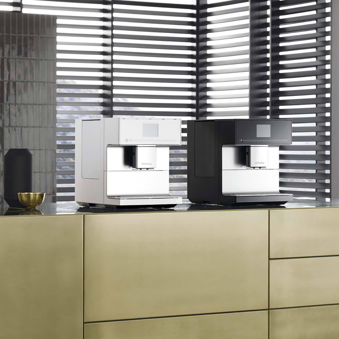 Кофемашина автоматическая Miele CM7350 BRWS