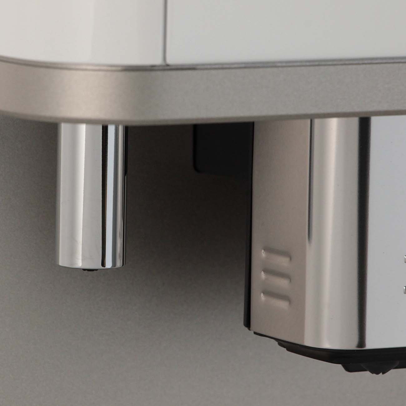 Кофемашина автоматическая Miele CM6360 белый металлик LOCM