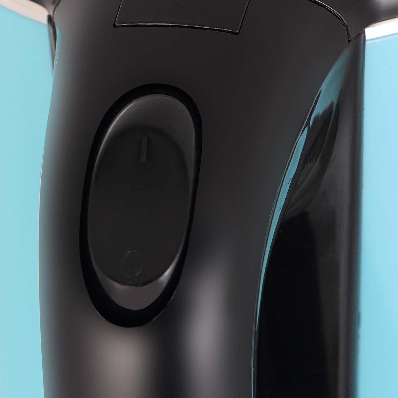 Электрочайник Eurostek EEK-2045