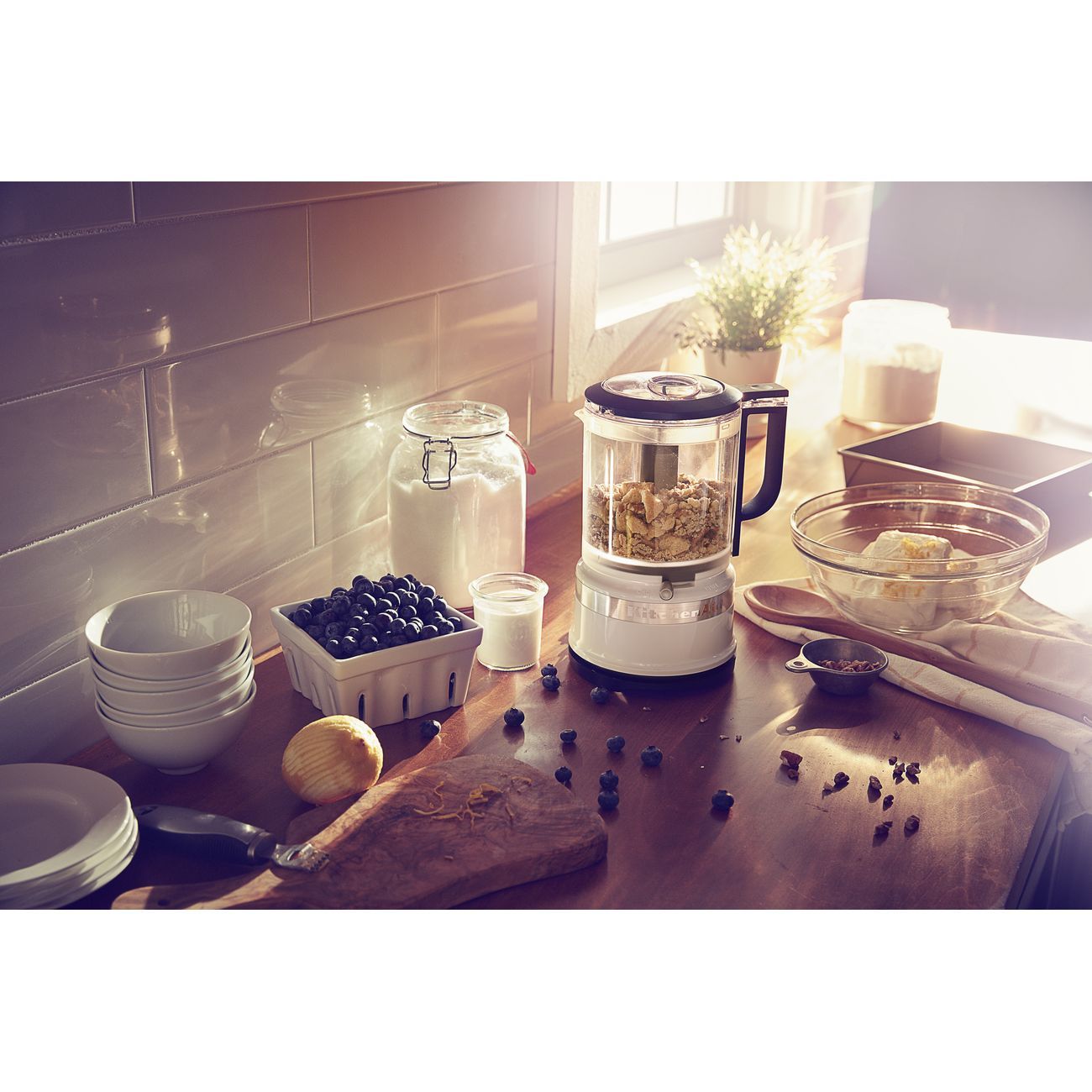 Кухонный мини-комбайн KitchenAid 5KFC0516EAC кремовый