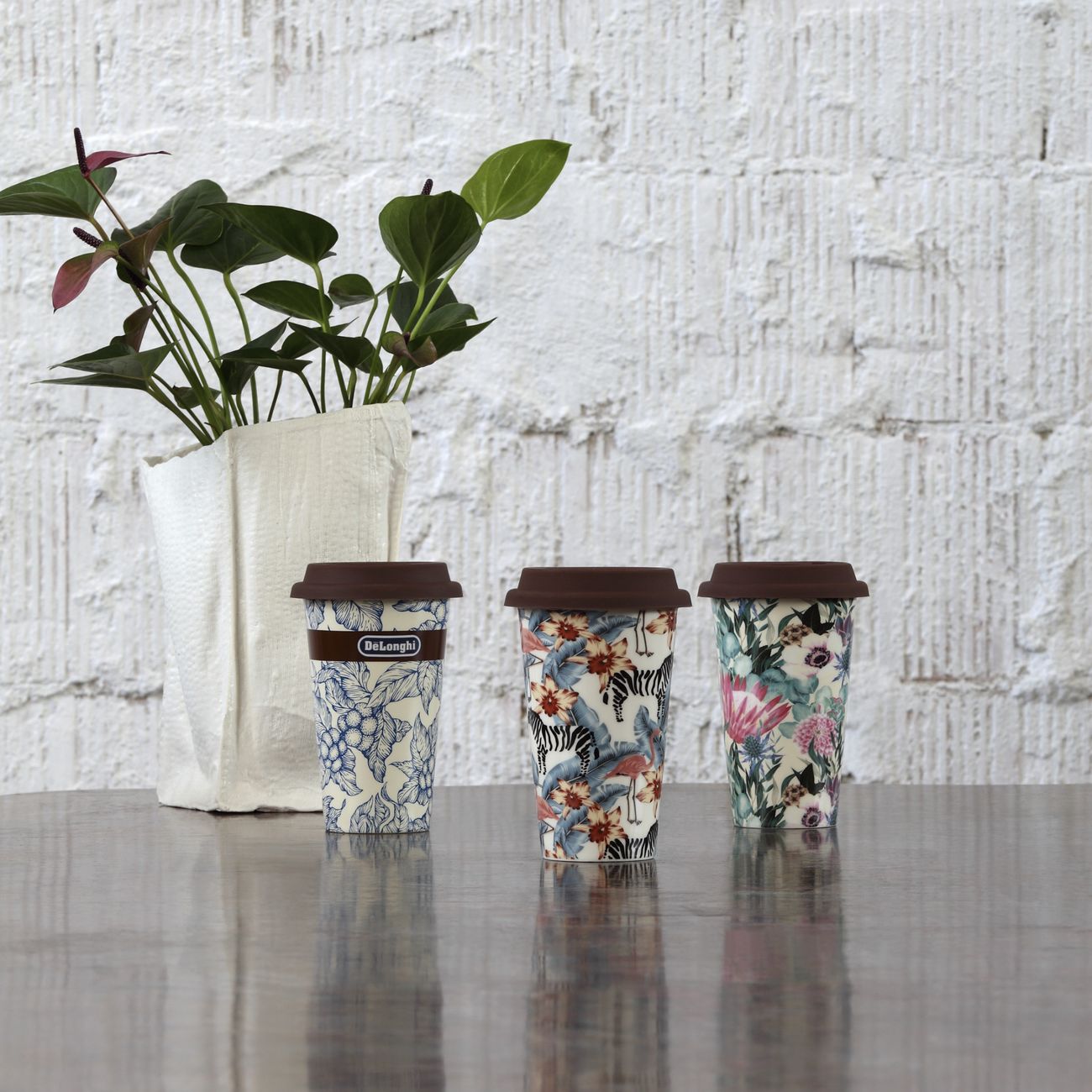 Термокружка DeLonghi Blu flower DLSC064