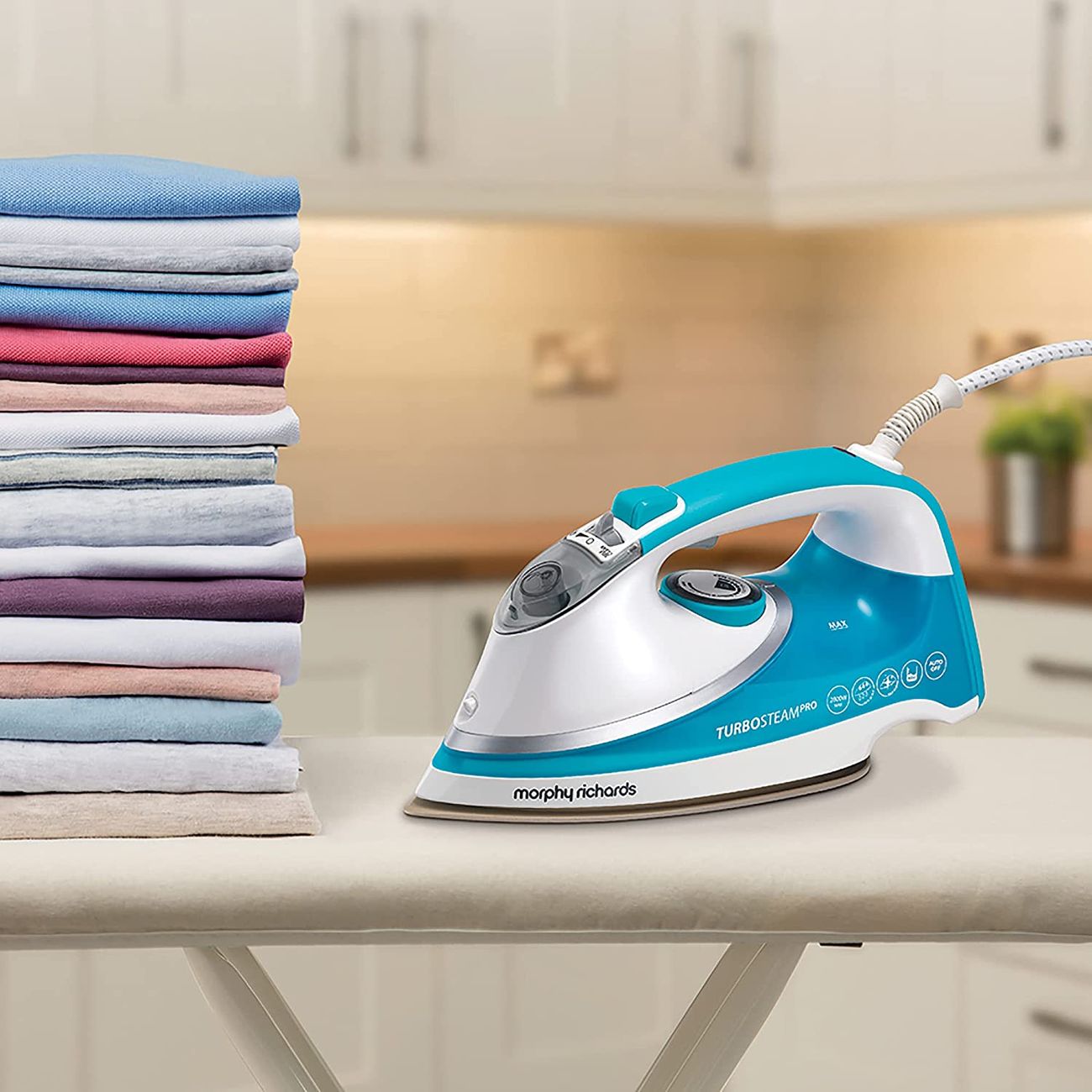 Утюг Morphy Richards Turbostem Pro Pearl 303128