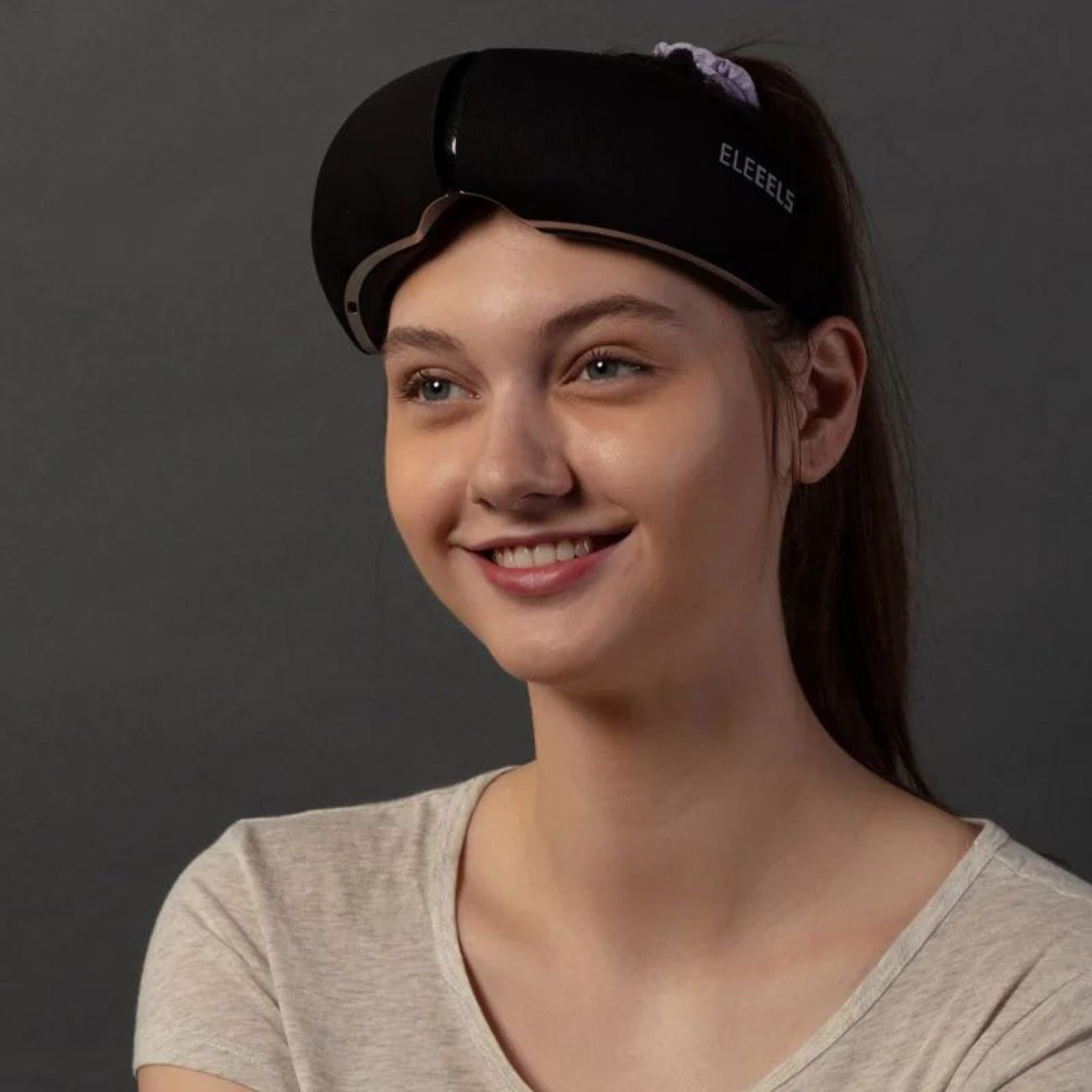 Прибор для чистки и массажа лица Eleeels R6 Eye Care Massager