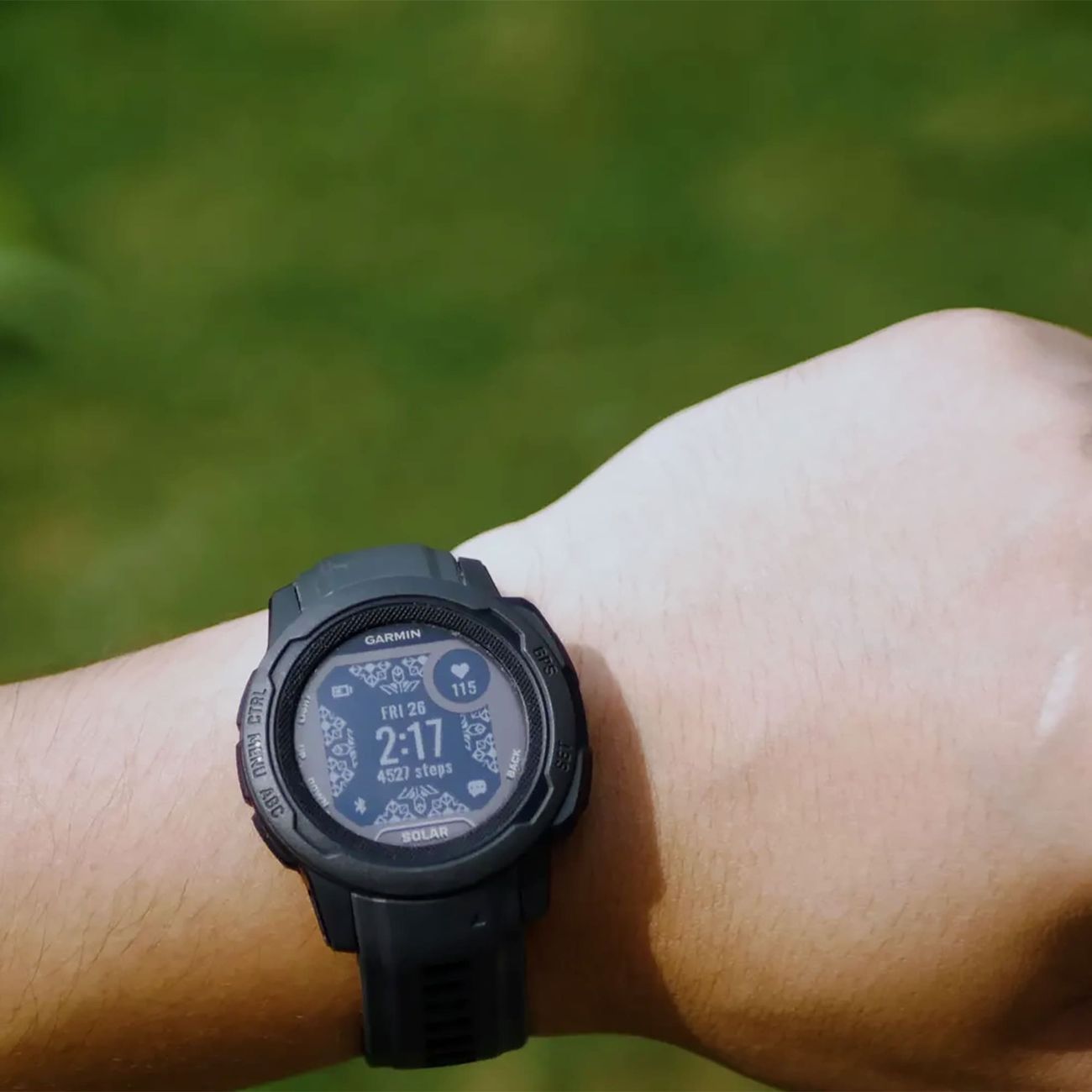 Смарт-часы Garmin Instinct 2S 40мм графитовые