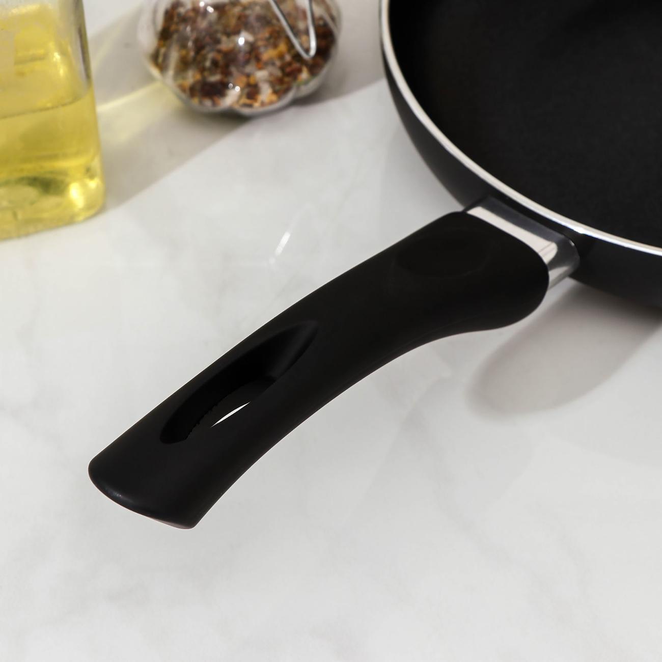 Сковорода Доляна Basic 7004471