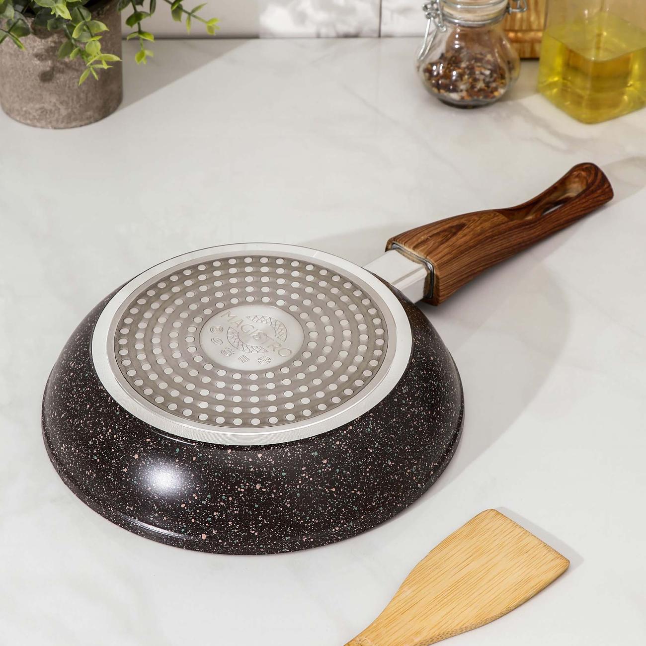 Сковорода Magistro Granit 20 см, с а/п покрытием, индукц дно 70044