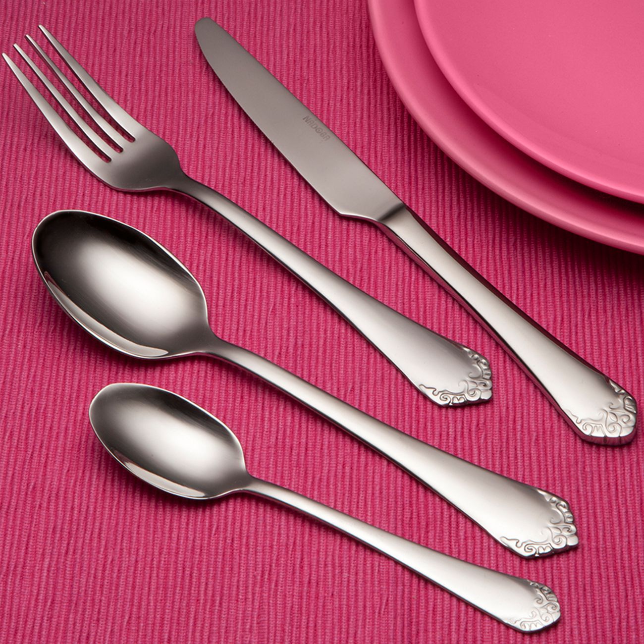 Набор столовых приборов Nadoba Vanda 24 предмета