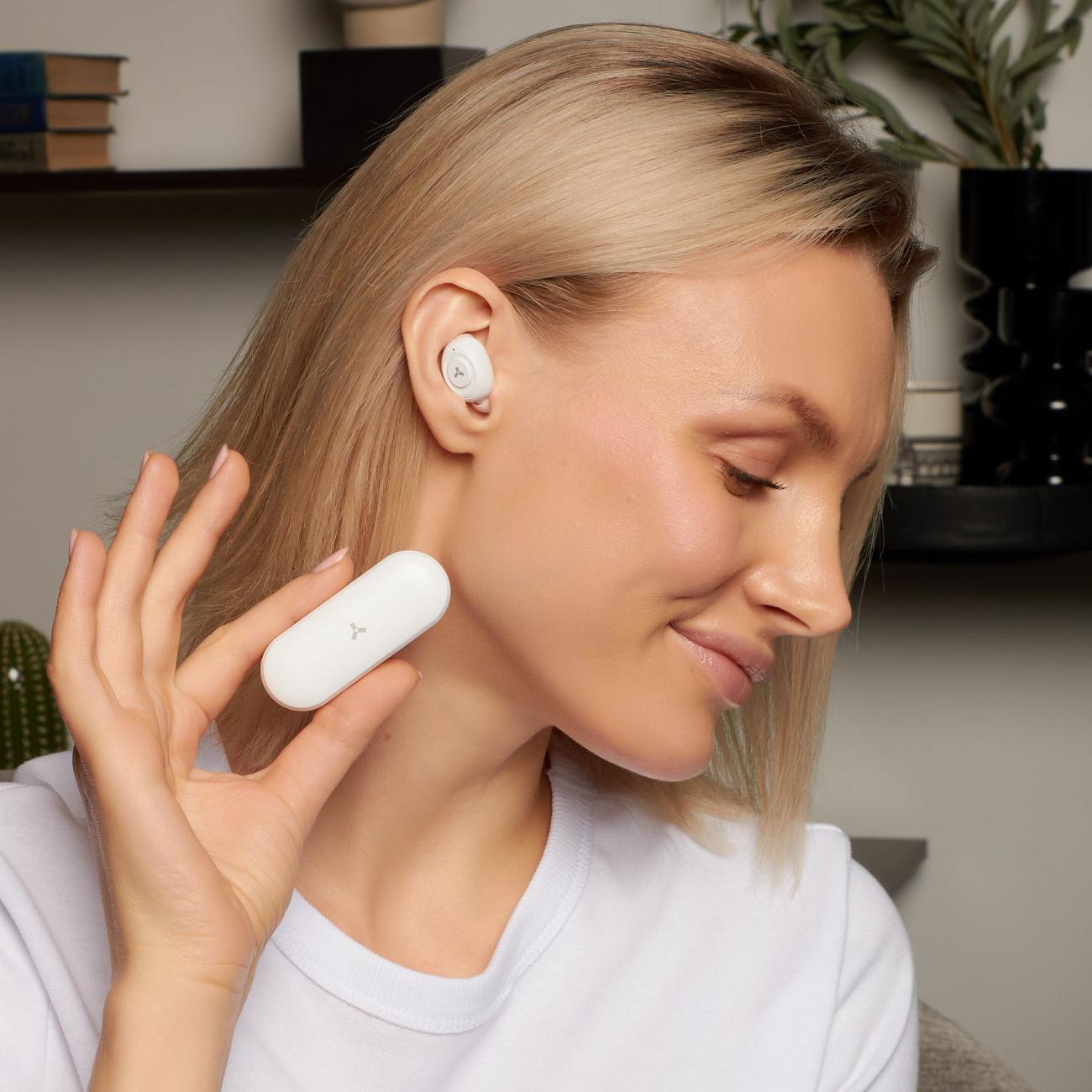 Наушники True Wireless Accesstyle Chrome серебристый