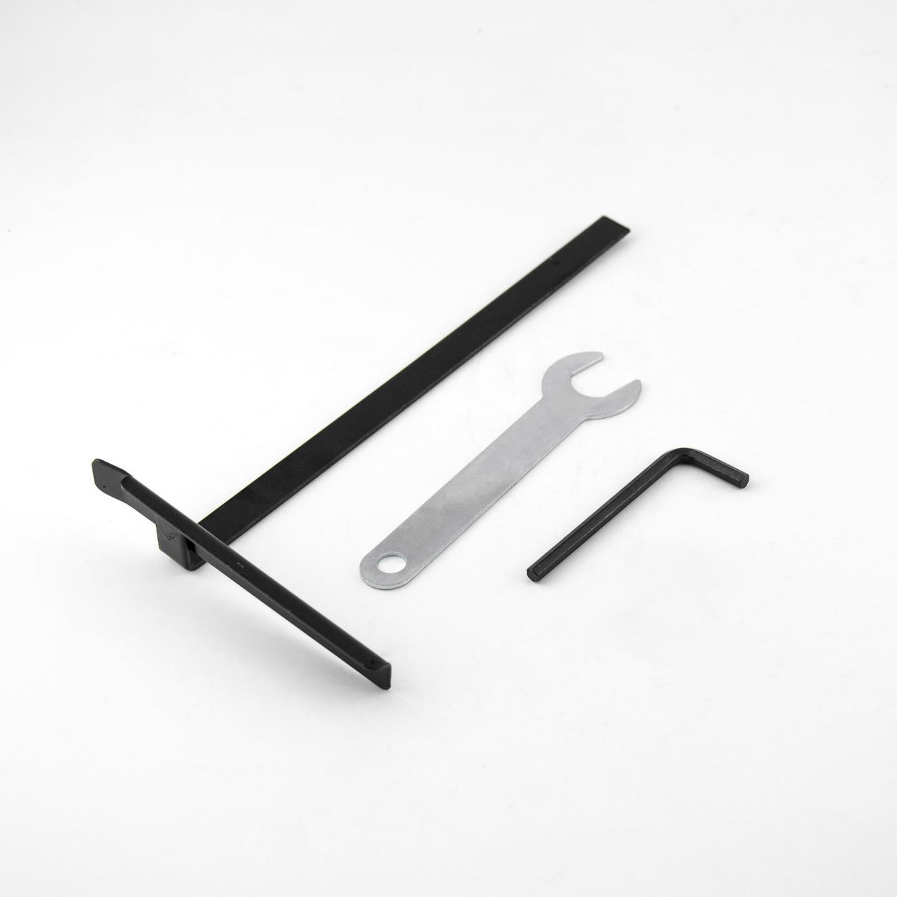 Электропила циркулярная Kolner KCS 140/900