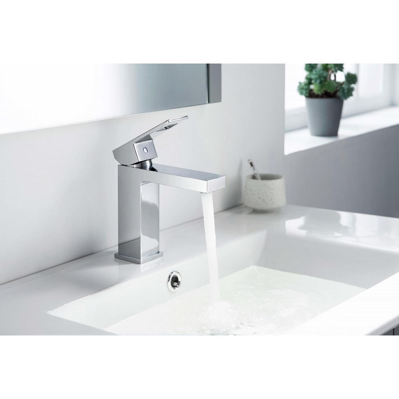 Смеситель Timo Briana