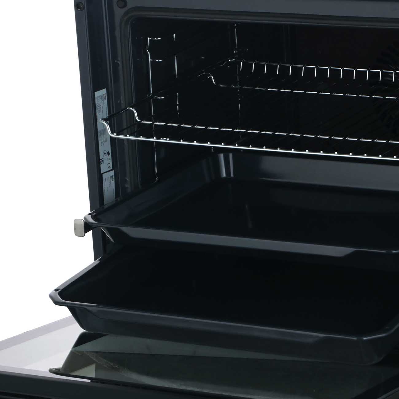 Электрический духовой шкаф Beko BBIS17300BCS черный