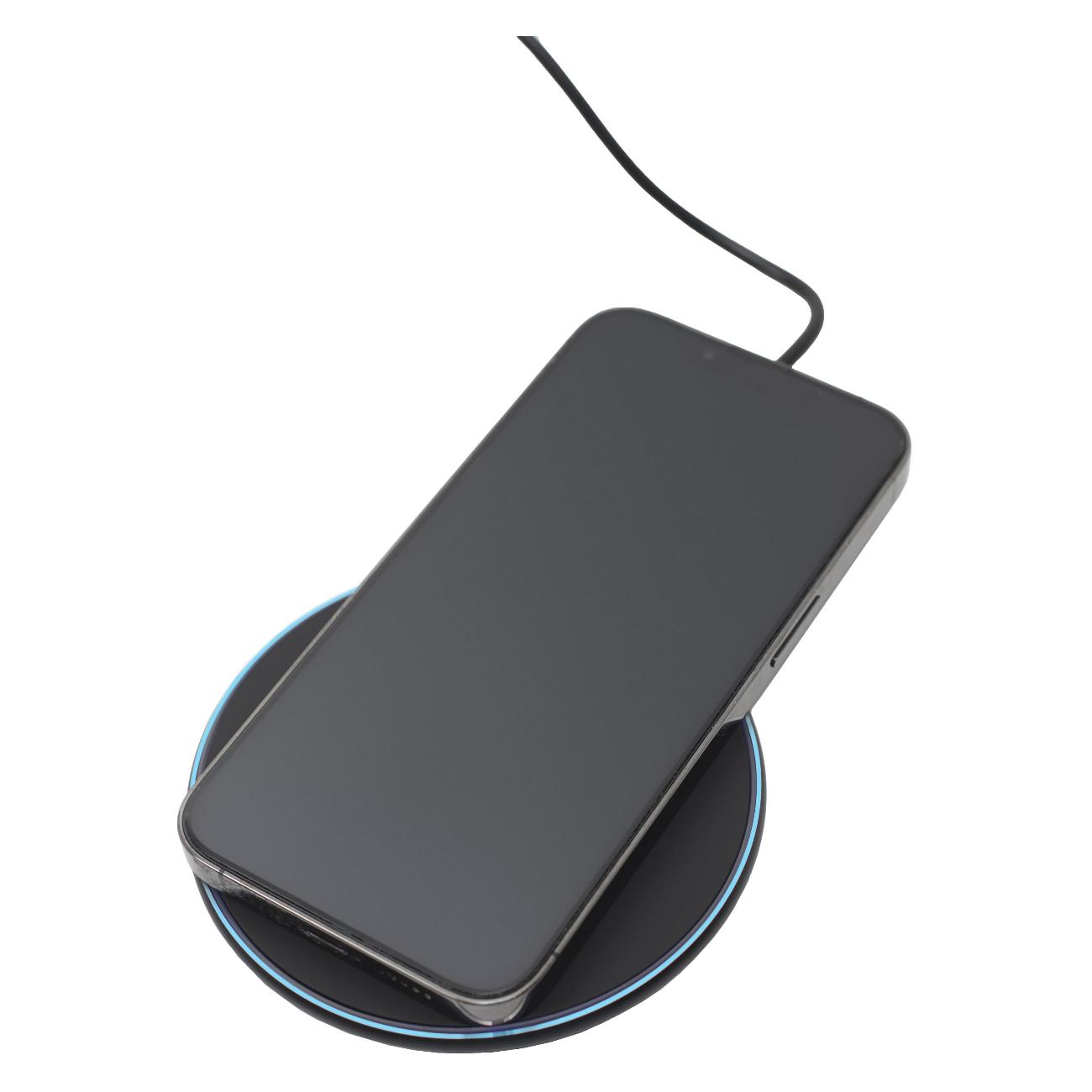 Беспроводное зарядное устройство GeoLuK Fast Tablet 15W черный