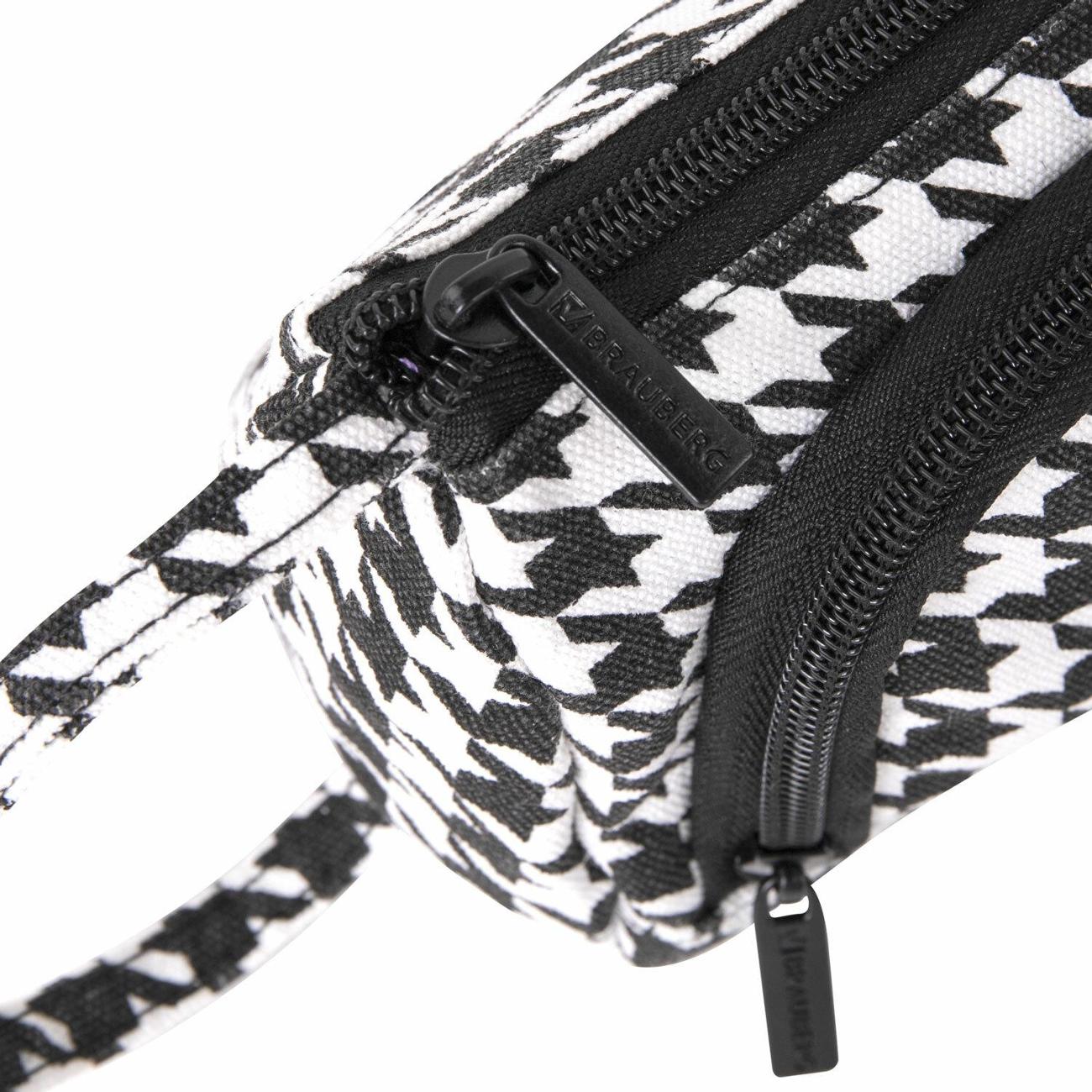 Пенал детский Brauberg 271560 22х10х8 см белый-черный