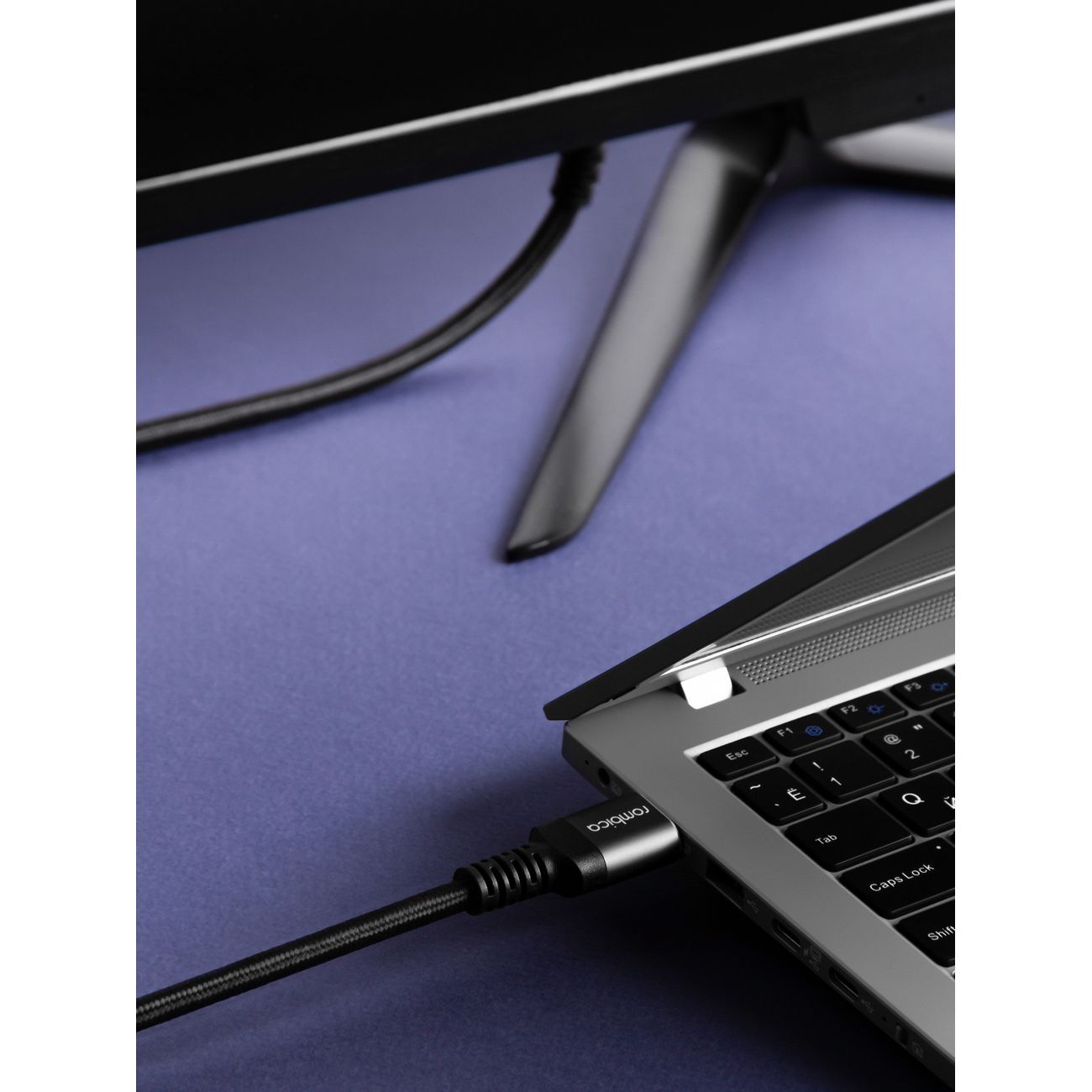 Кабель цифровой аудио-видео Rombica Digital HDMI 2.1 3м LX CB-30LX