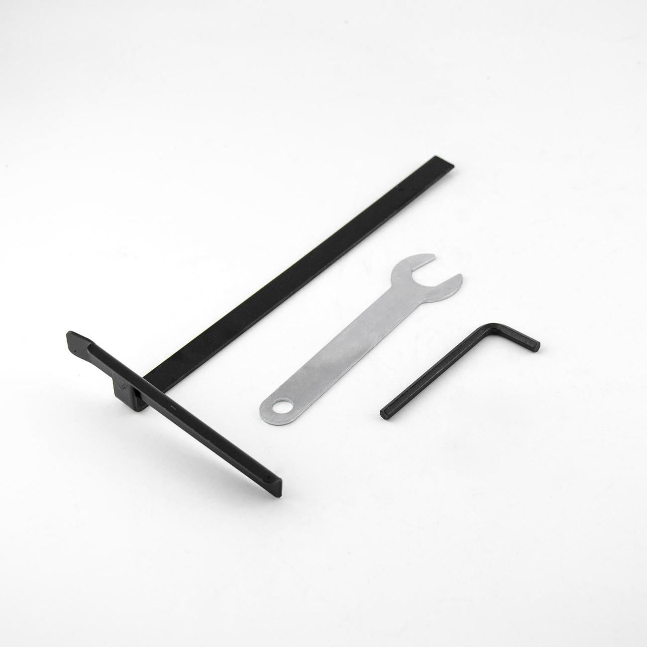 Электропила циркулярная Kolner KCS 140/900