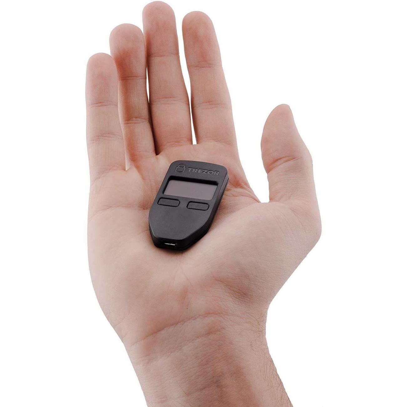 Криптокошелек Trezor One Black