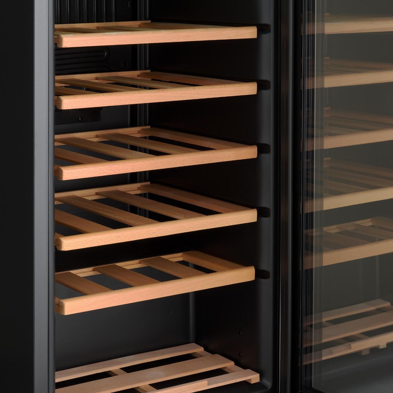 Винный шкаф Tesler CWC-283