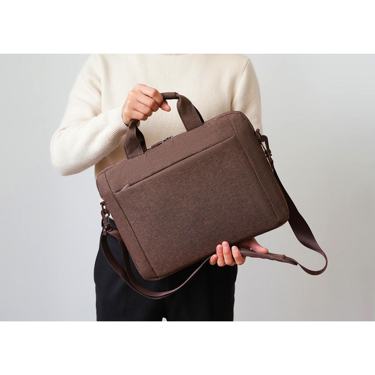 Кейс для ноутбука Lamark L225 Brown