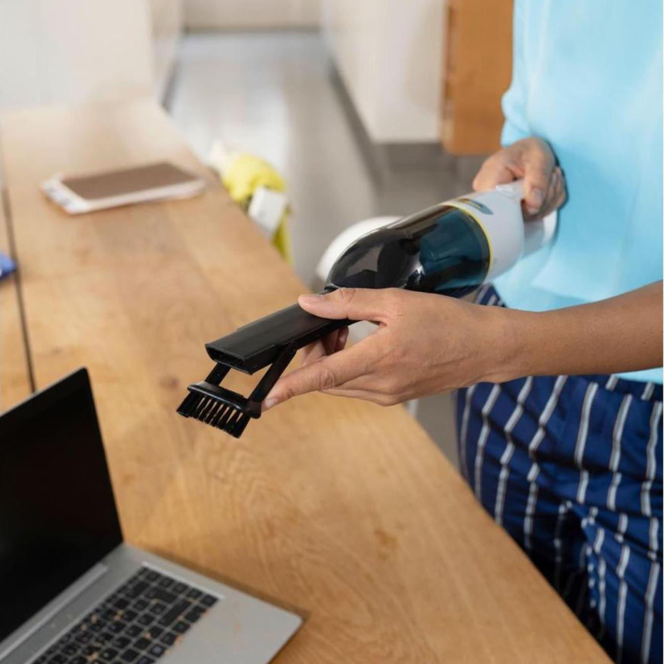 Пылесос аккумуляторный Karcher CVH 2 (1.198-330.0)