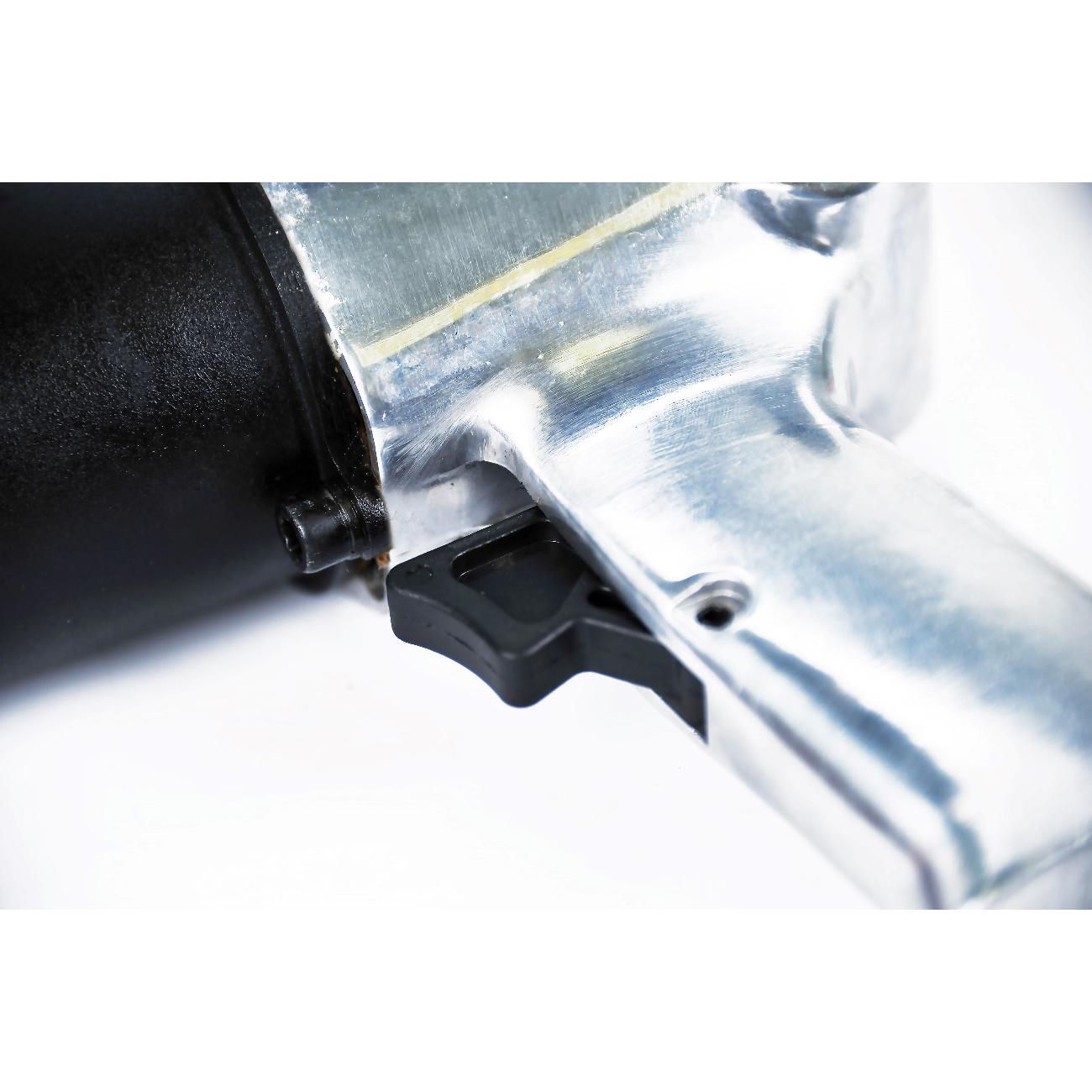 Гайковерт пневматический Elitech 0704.013000