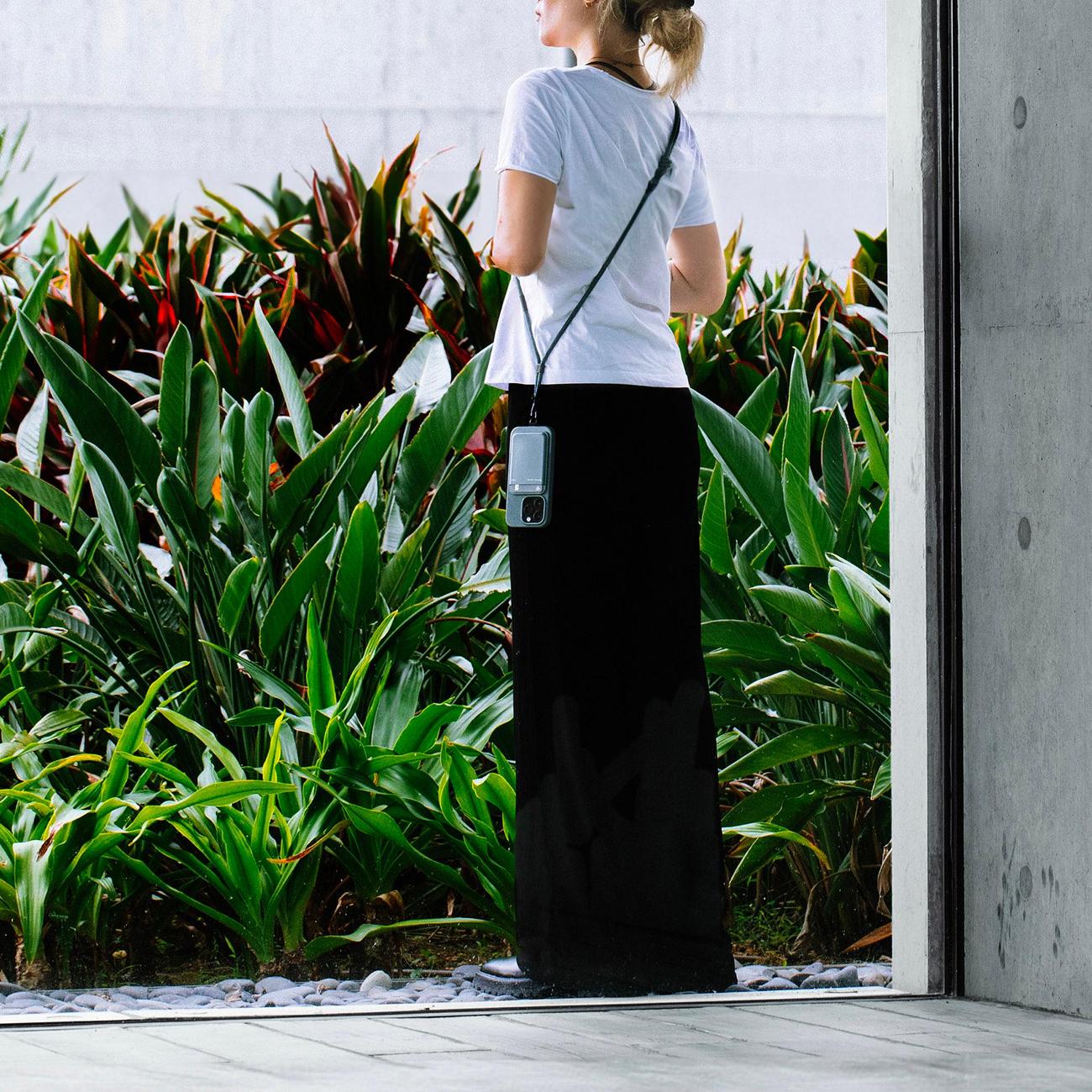 Шнурок для смартфона Native Union CITY SLING 74 см серо-зеленый