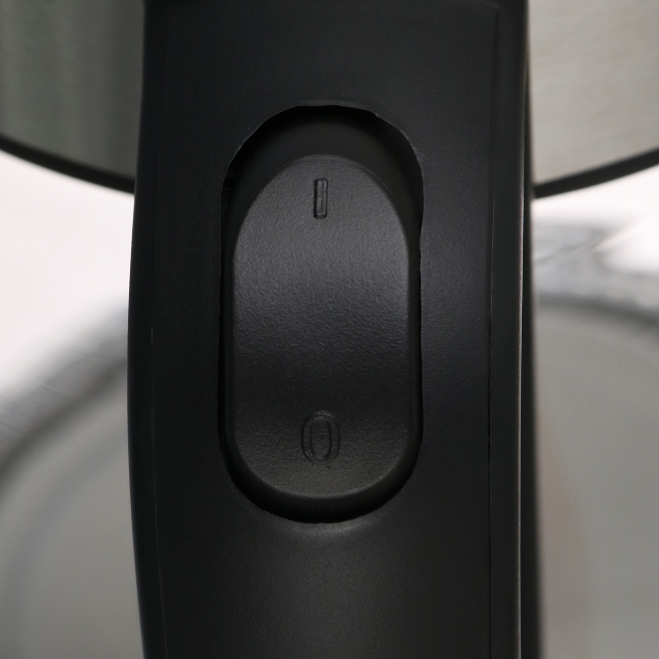 Электрочайник NDTech EK059