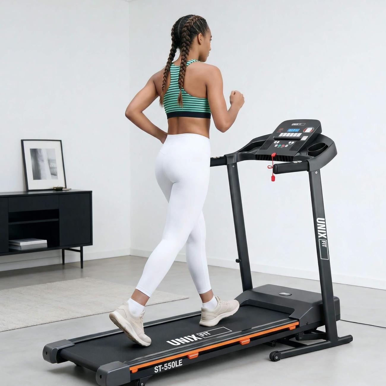 Беговая дорожка для дома UnixFit ST-550LE складная, пиковая мощность 2.0 л.с, до 120 кг, беговое полотно 120x42 см, скорость 0.8 - 12 км/ч, угол наклона 0-15 %