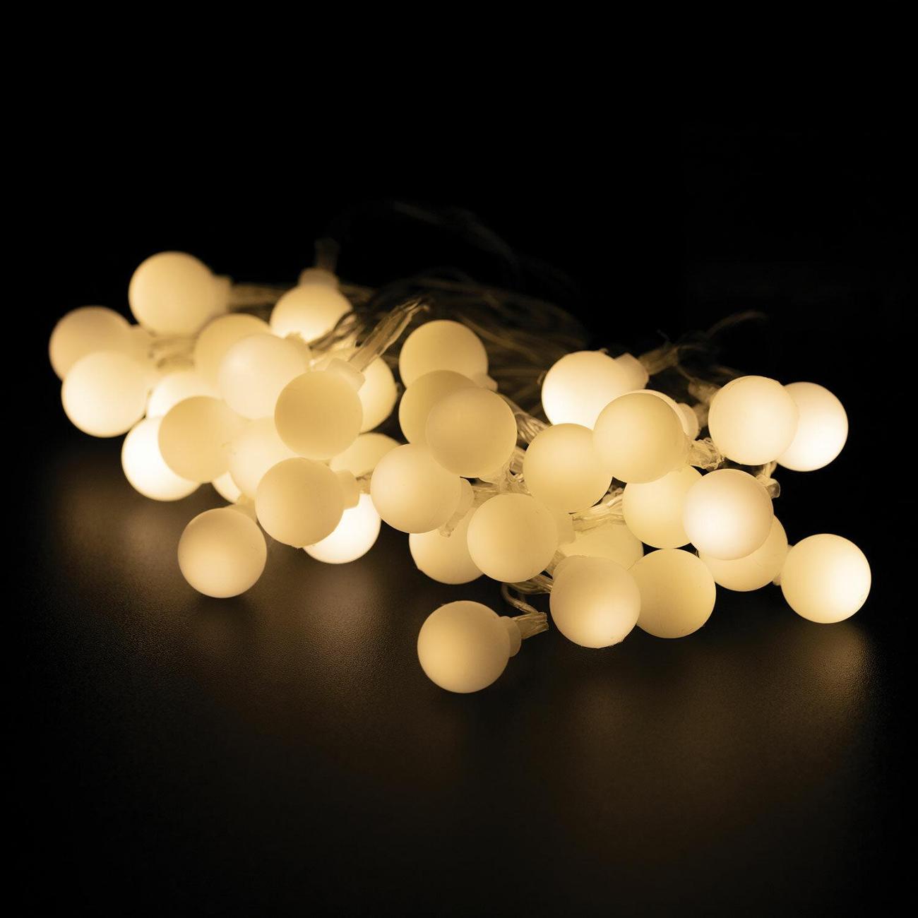 Елочное украшение, новогоднее украшение Золотая сказка Шарики 6м 40LED на батарейках белая