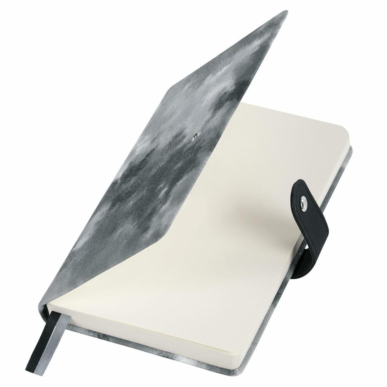 Ежедневник Brauberg Nebula 116235