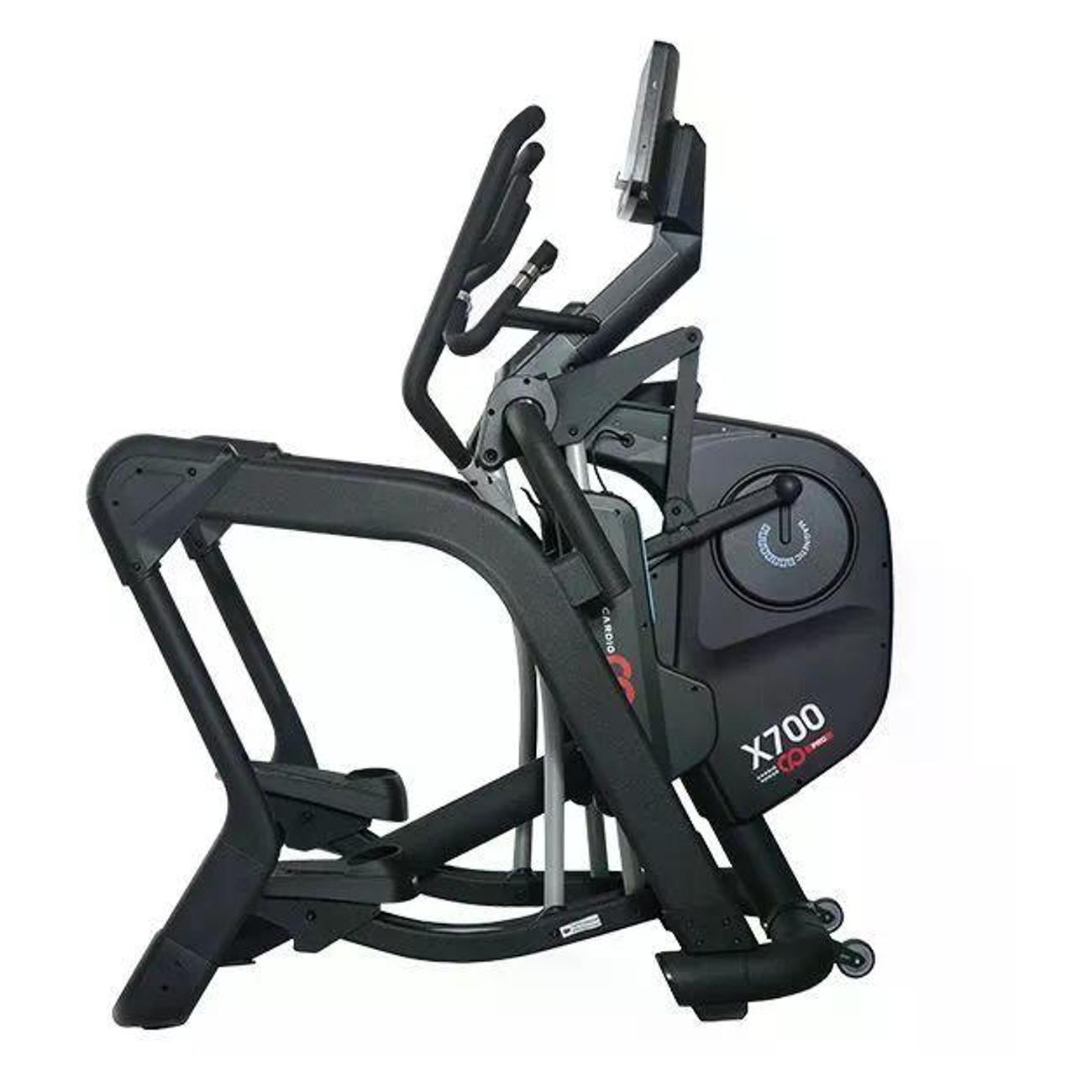 Эллипсоид CardioPower PRO X700