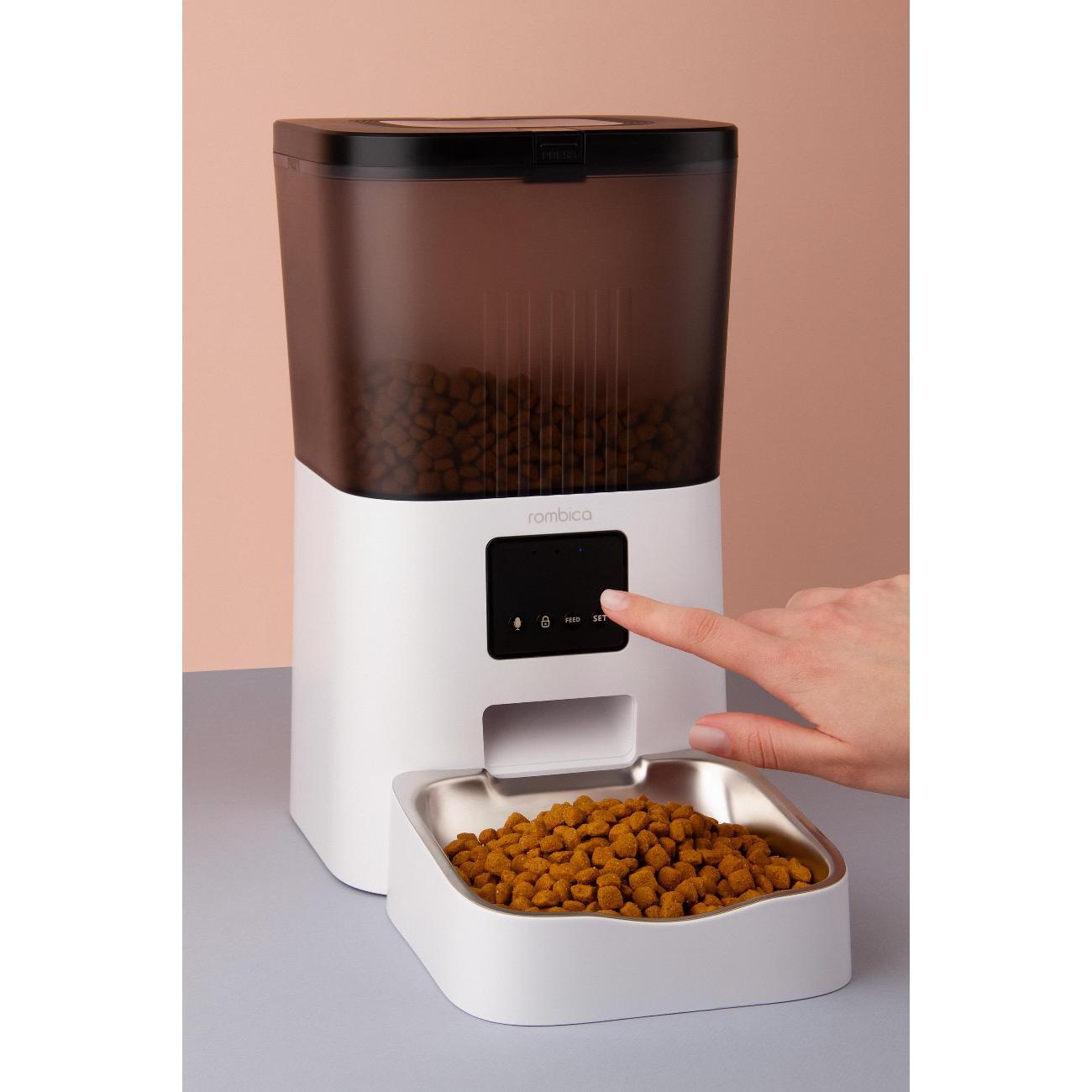 Умная кормушка для животных Rombica myPet Tom