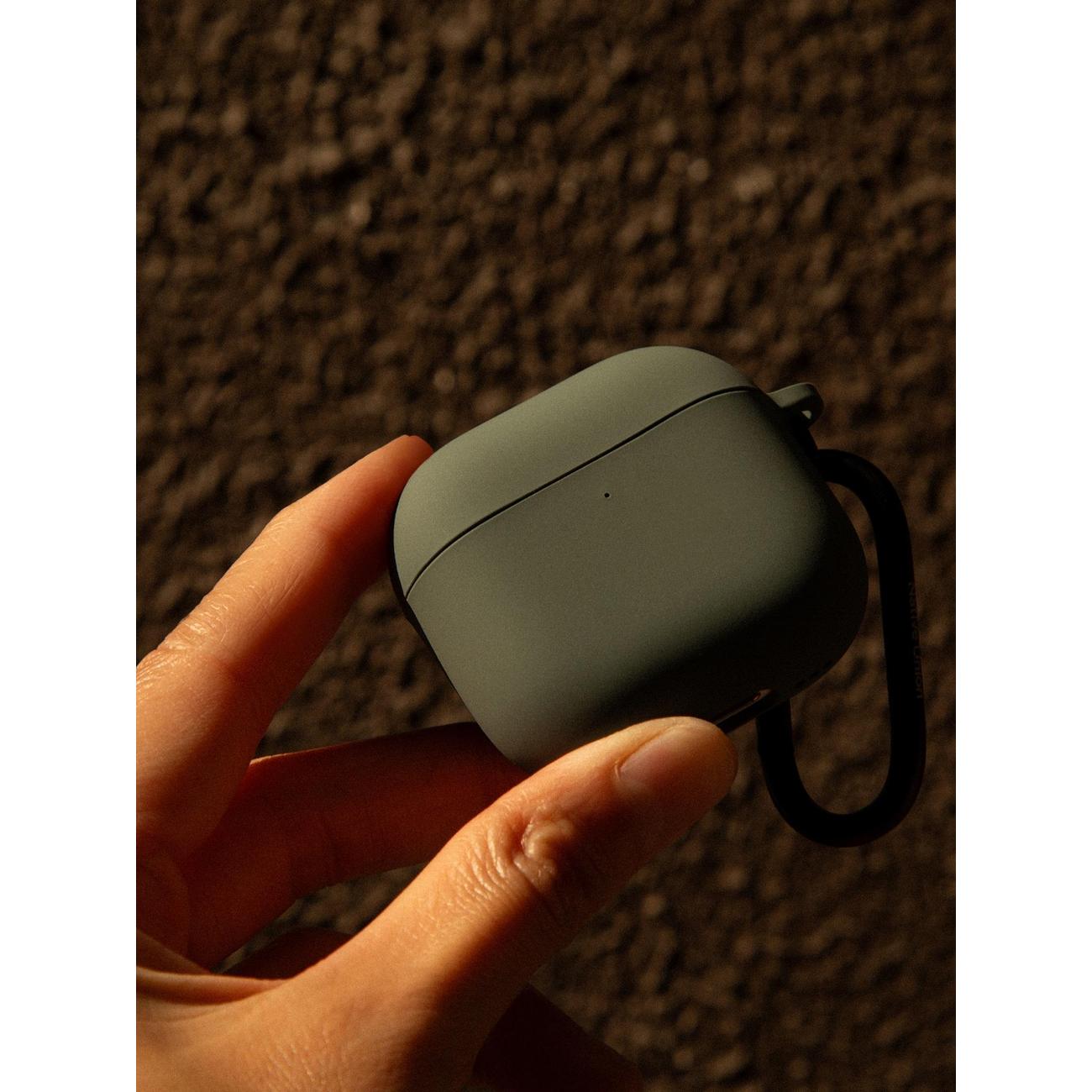 Чехол Native Union для Active Case AirPods 4 с карабином, серо-зелен