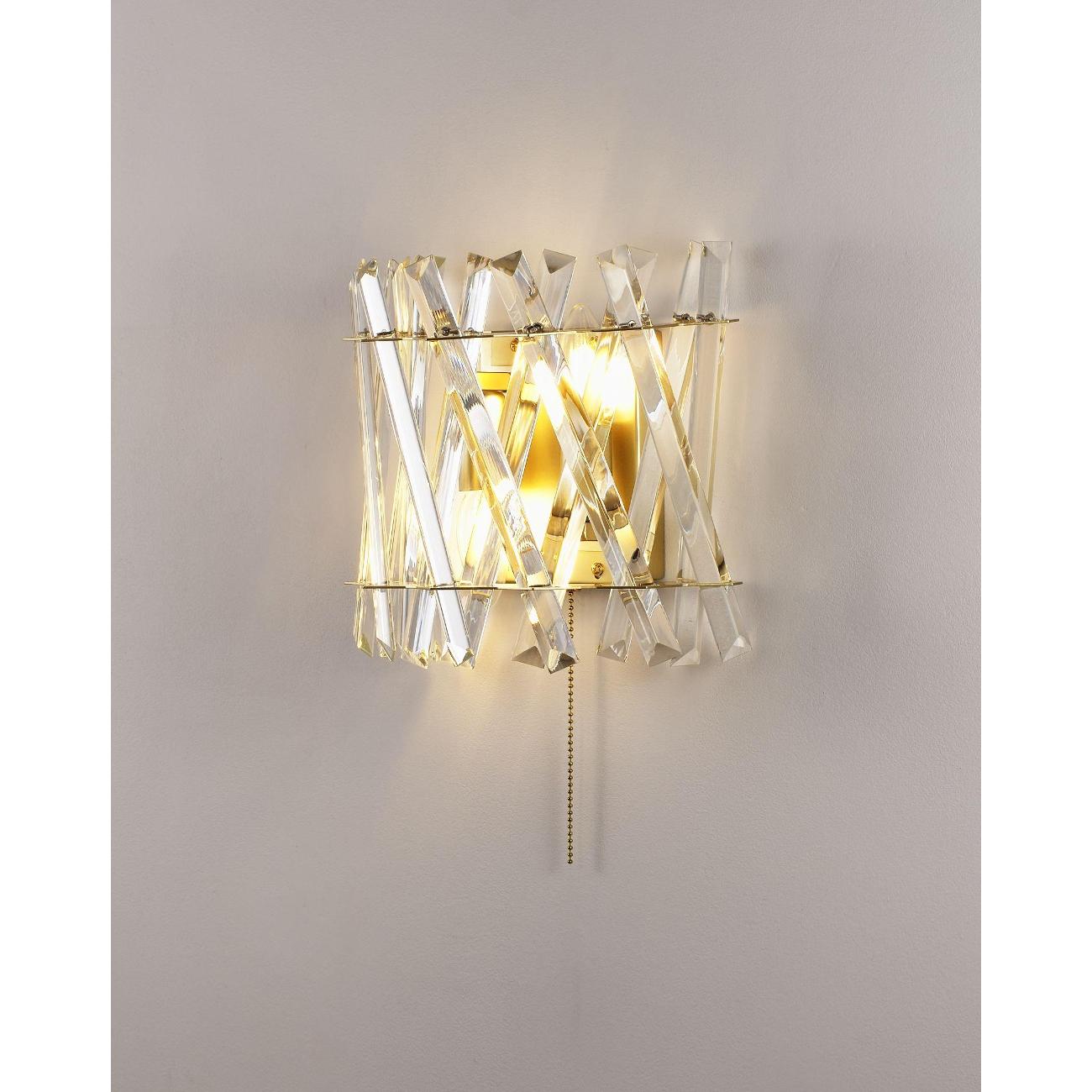 Светильник настенный Moderli Esme V10747-2W