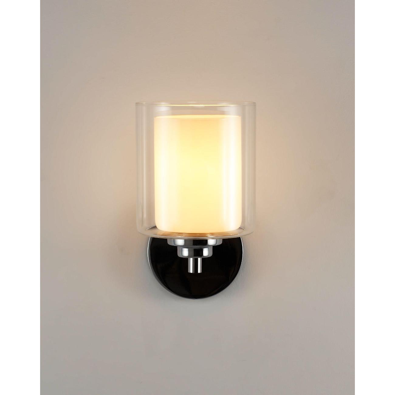 Светильник настенный Moderli Maximilian V2523-1W