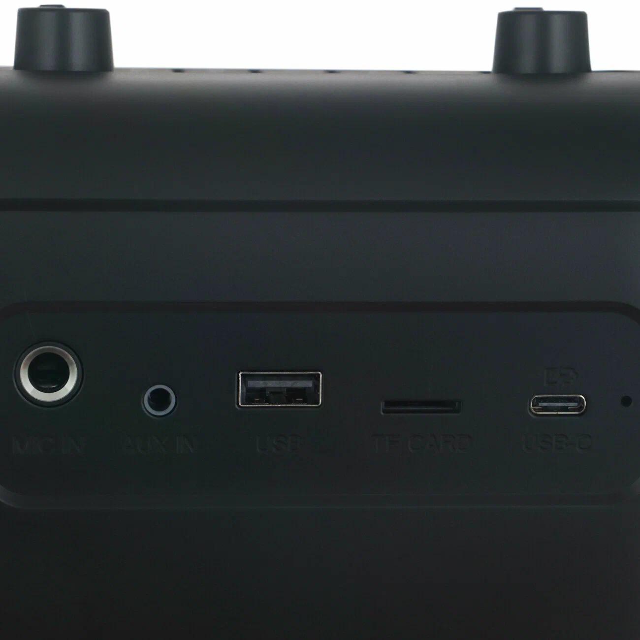 Магнитола MAX Q-40 черная